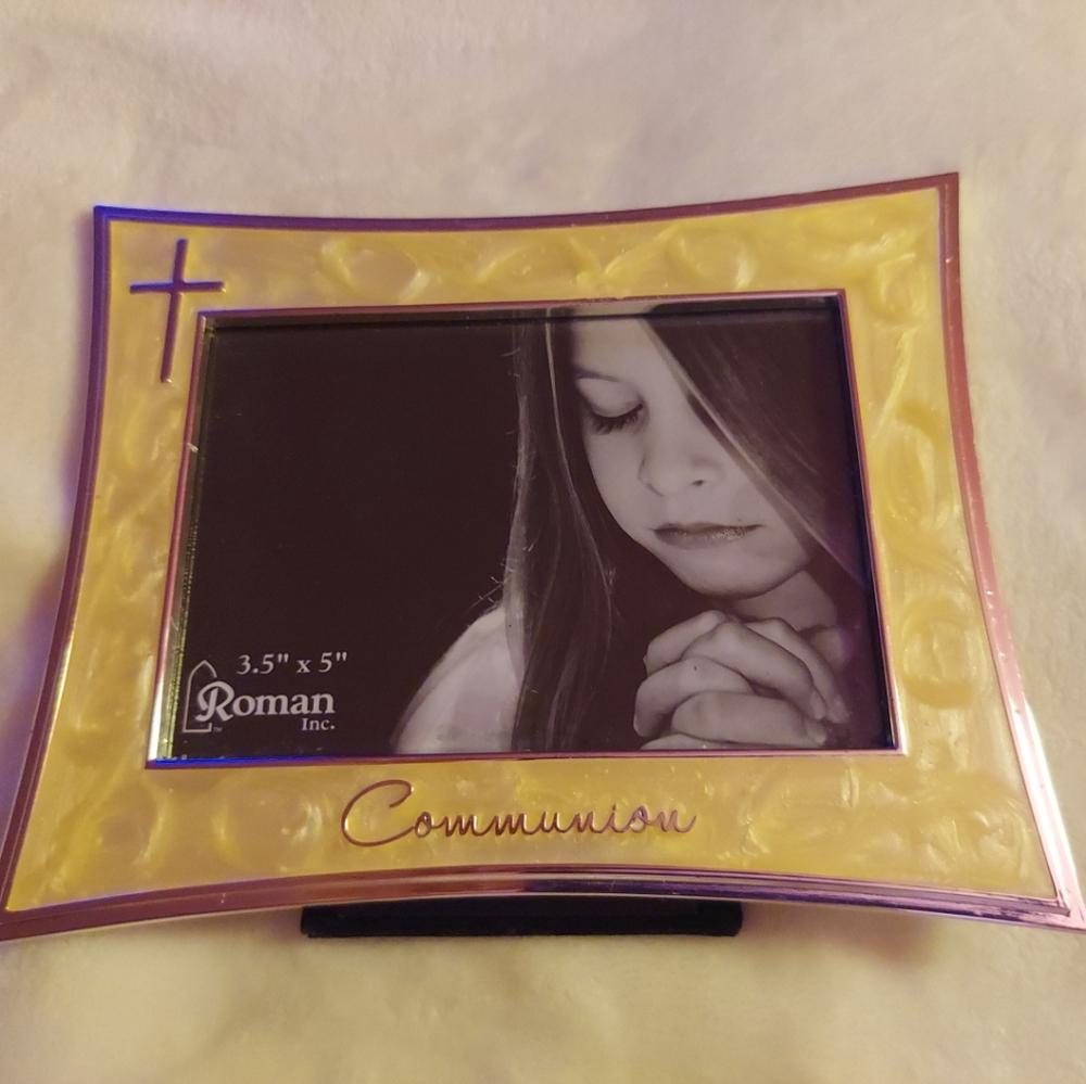 Ivory Holy Communion Picture Frame 5.5"